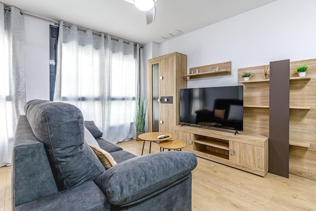 דירות אליקאנטה Moderno Apartamento Con Ac En Lorenzo Casanova מראה חיצוני תמונה